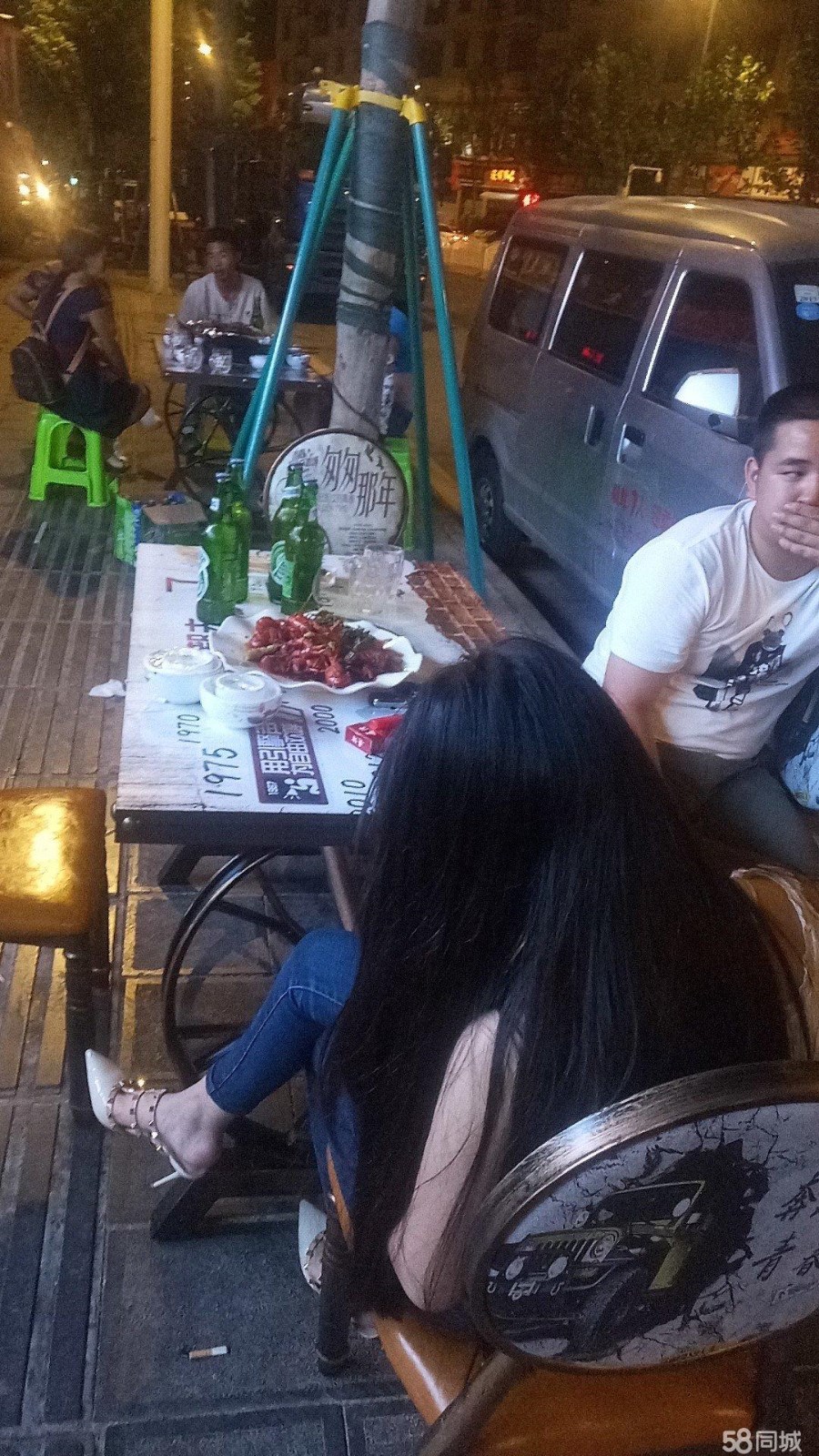 (转让) 新装修门面因为两人合伙生意不合所以转让，